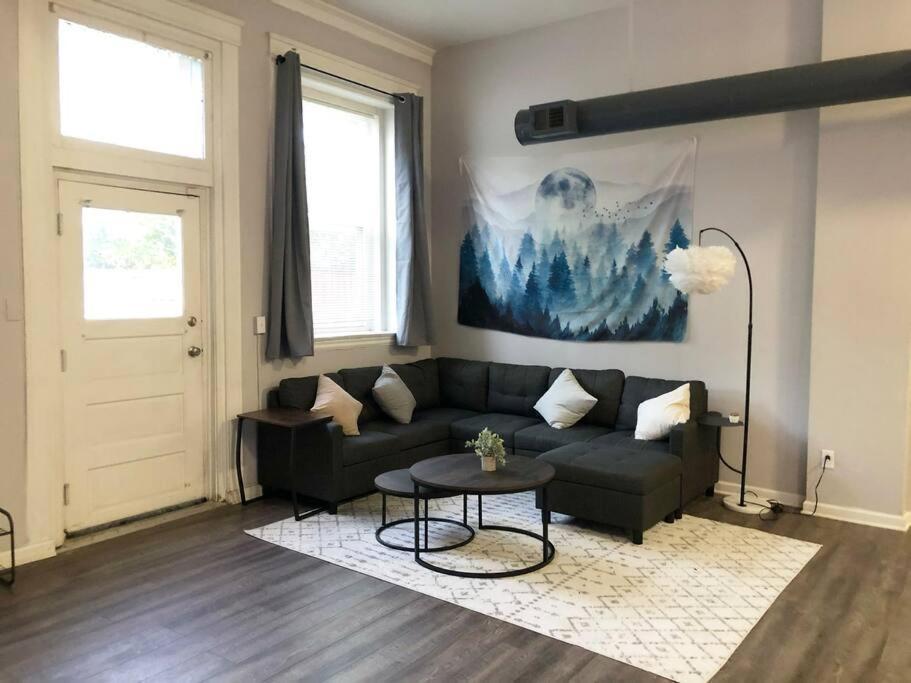Downtown Cleveland -Modern First Floor Unit Apartment Exterior photo